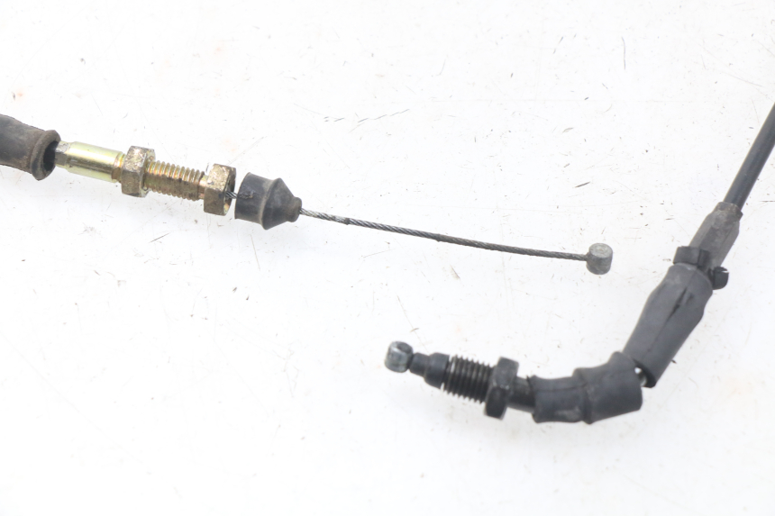 photo de CAVO DELL'ACCELERATORE SYM ORBIT III 3 4T 50 (2018 - 2021) - Zoom sullo stato d'uso