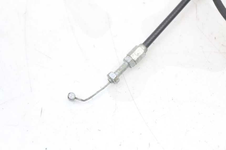 photo de CAVO ACCELERATORE REGAL RAPTOR SPYDER 125 (2010 - 2018) - Dettagli dei punti di fissaggio