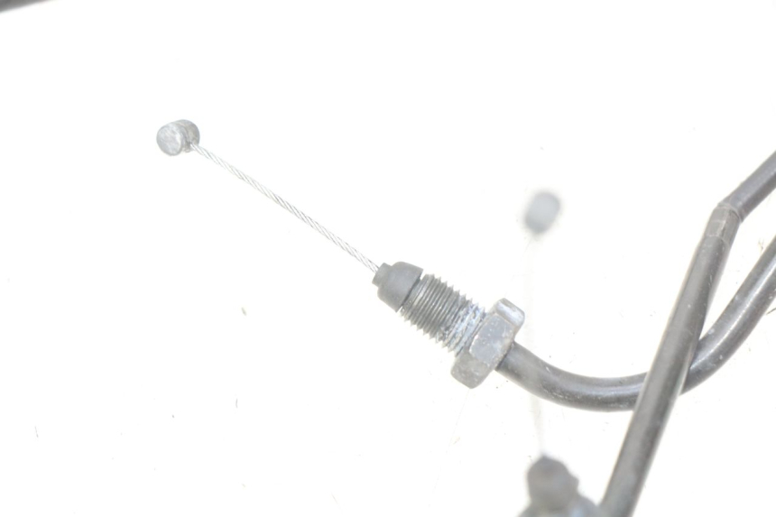 photo de CAVO DELL'ACCELERATORE PIAGGIO VESPA GTS IGET ABS 125 (2017 - 2023) - Primo piano tecnico