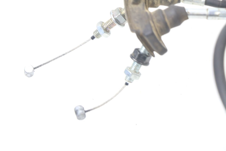 photo de Cavo dell'acceleratore YAMAHA YZF YZ-F 450 (2018 - 2021) - Primo piano tecnico