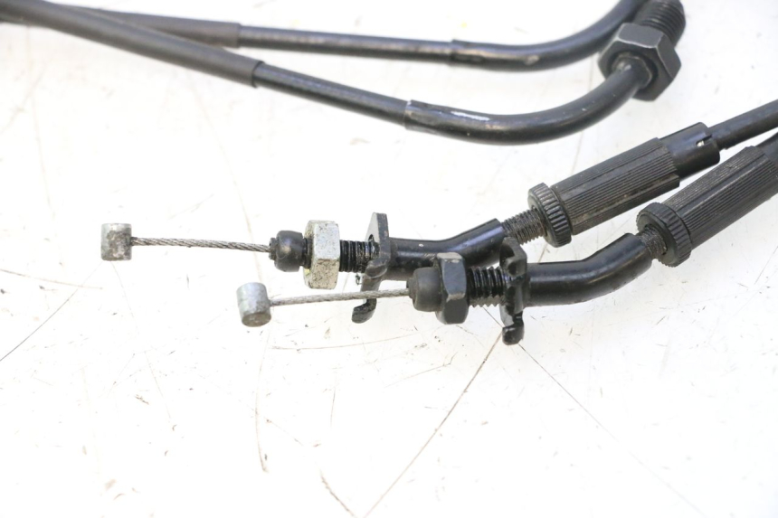 photo de CAVO ACCELERATORE PIAGGIO ZIP IGET 4T 50 (2021 - 2023) - Stato della superficie e materiale