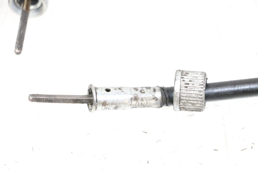 photo de CABLAGGIO CONTACHILOMETRI PEUGEOT KISBEE 2T 50 (2010 - 2017) - Primo piano tecnico