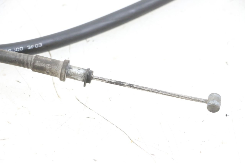 photo de CAVO FRENO PARCHEGGIO SUZUKI BURGMAN 650 (2013 - 2020) - Primo piano tecnico