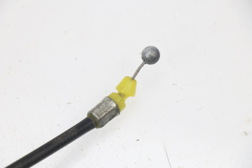 photo de CABLAGGIO APERTURA SELLA SUZUKI GSR 750 (2011 - 2017) - Primo piano tecnico