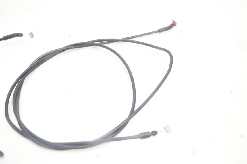 photo de SERRATURA SELLA CAVO PIAGGIO MP3 500 (2016 - 2018) - Altra angolazione