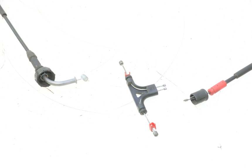 photo de CABLAGGIO APERTURA SELLA YAMAHA XMAX X-MAX 125 (2006 - 2009) - Dettaglio del componente