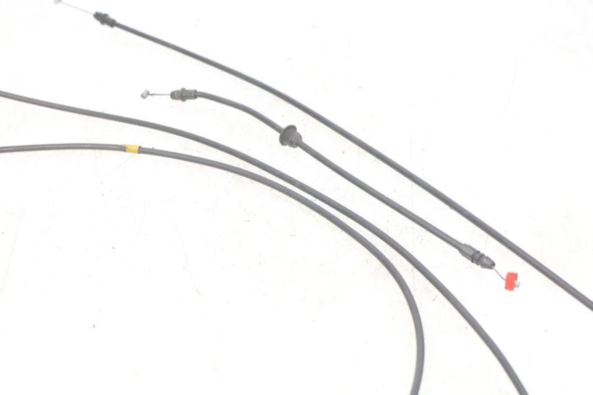 photo de CABLAGGIO APERTURA SELLA PIAGGIO XEVO - X EVO 125 (2007 - 2017) - Dettaglio del componente