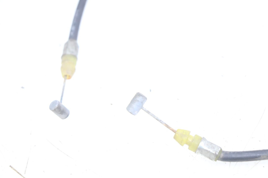 photo de CABLAGGIO APERTURA SELLA KAWASAKI Z 750 (2007 - 2013) - Dettagli dei punti di fissaggio