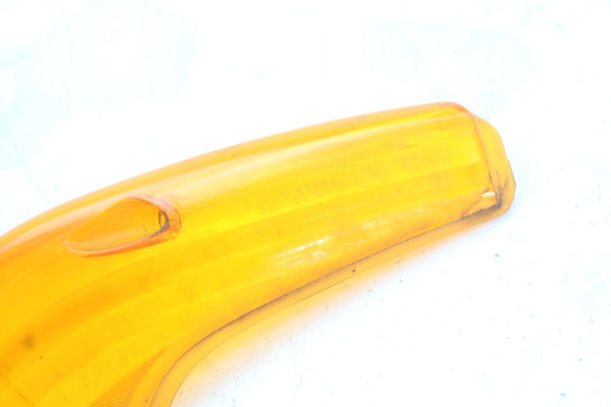 photo de COPERCHI INDICATORE DIREZIONE DESTRA POSTERIORE HONDA NES AROBASE 125 (2000 - 2003) - Zoom sullo stato d'uso