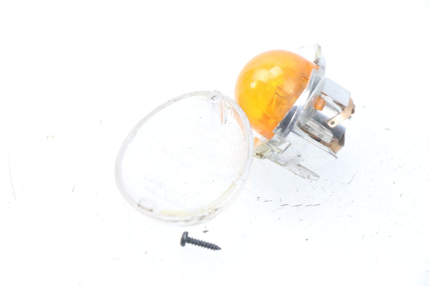 photo de COPERCHIO FRECCIA POSTERIORE DESTRA PEUGEOT LUDIX 50 (2008 - 2017) - Zoom sullo stato d'uso