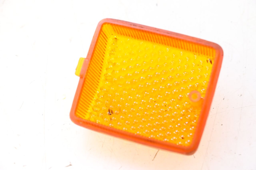 photo de COPERCHI INDICATORE DIREZIONE DESTRA POSTERIORE HONDA XRV AFRICA TWIN 750 (1990 - 1992) - Dettaglio del componente
