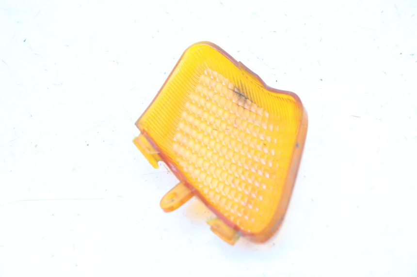 photo de COPERCHI INDICATORE DIREZIONE SINISTRO POSTERIORE MBK BOOSTER NEXT GENERATION 50 (1995 - 1998) - Zoom sullo stato d'uso