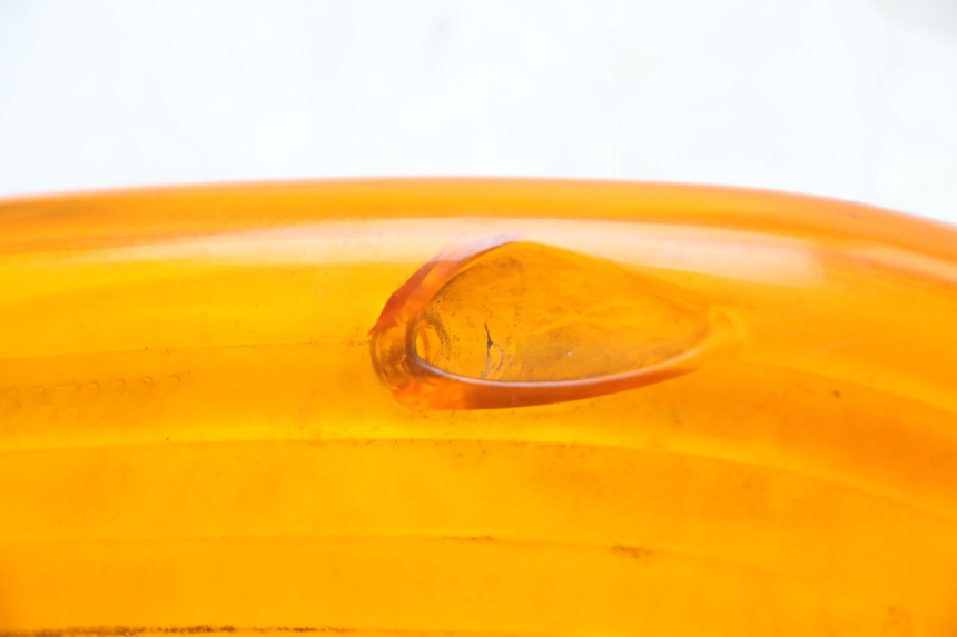 photo de COPERCHI INDICATORE DIREZIONE SINISTRO POSTERIORE HONDA NES AROBASE 125 (2000 - 2003) - Zoom sullo stato d'uso