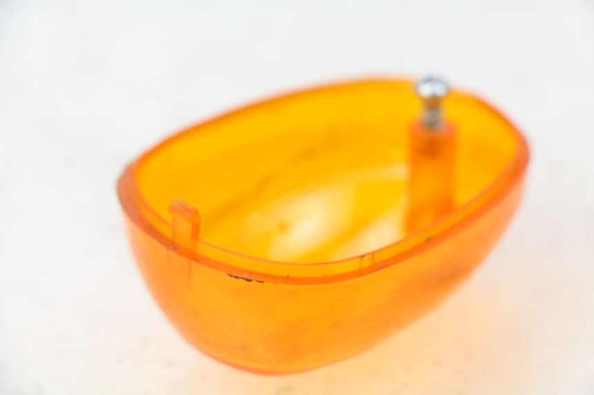 photo de COPERCHIO LAMPADA DIREZIONALE ANTERIORE DESTRO SACHS FY125T FY T 125 (2007 - 2011) - Zoom sullo stato d'uso