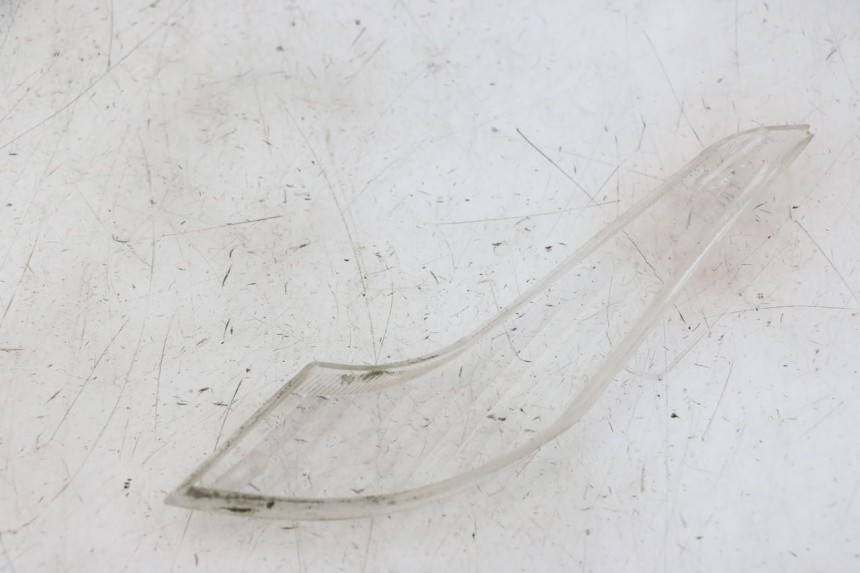 photo de COPERCHI INDICATORE DIREZIONE DESTRA ANTERIORE PEUGEOT VIVACITY NEW 2T 50 (2008 - 2017) - Primo piano tecnico