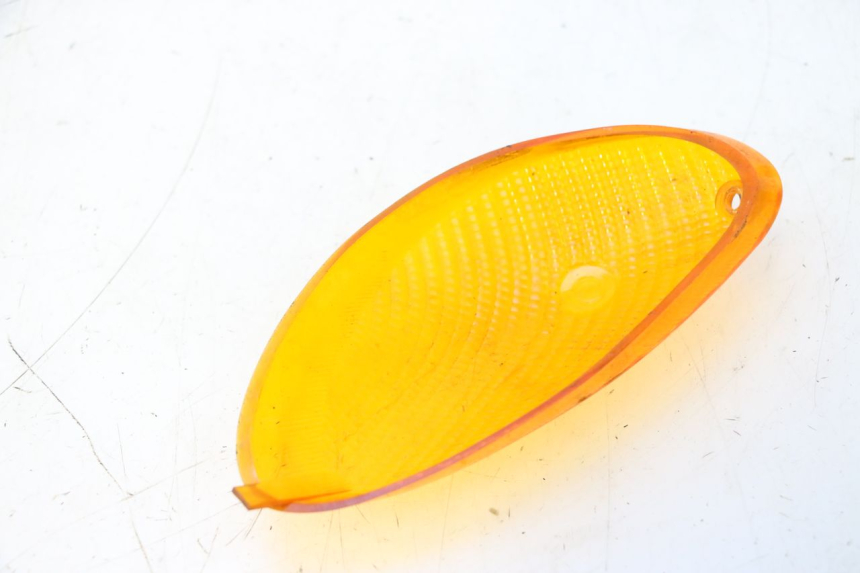 photo de COPERCHI INDICATORE DIREZIONE DESTRA ANTERIORE YAMAHA YP MAJESTY 125 (1998 - 2001) - Altra angolazione