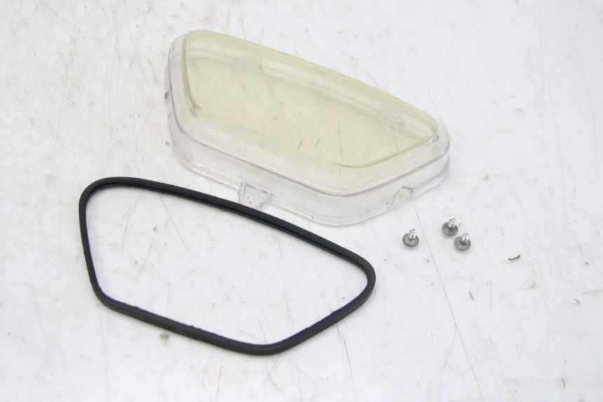 photo de COPERCHIO CONTACHILOMETRI EUROCKA GTR 50 (2007 - 2017) - Zoom sullo stato d'uso