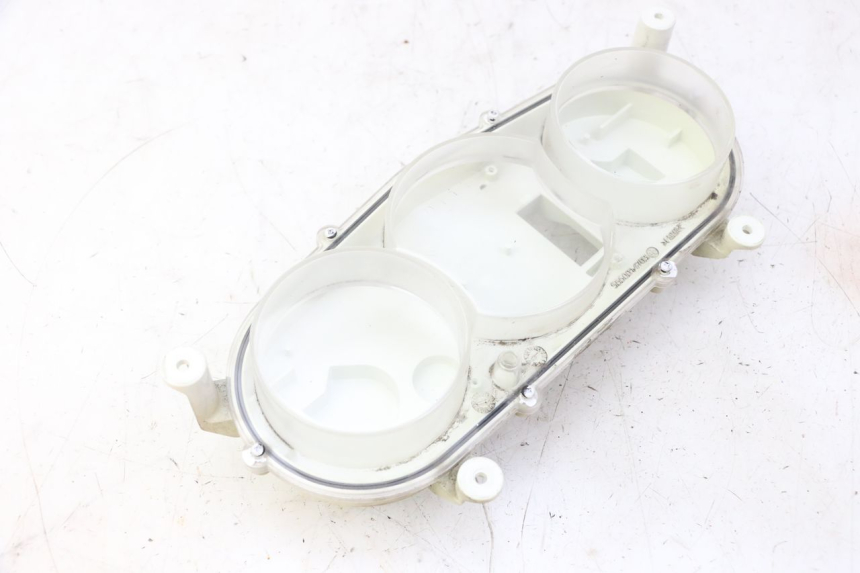 photo de CONTACHILOMETRI GEMMA PEUGEOT SATELIS 250 (2006 - 2012) - Stato della superficie e materiale