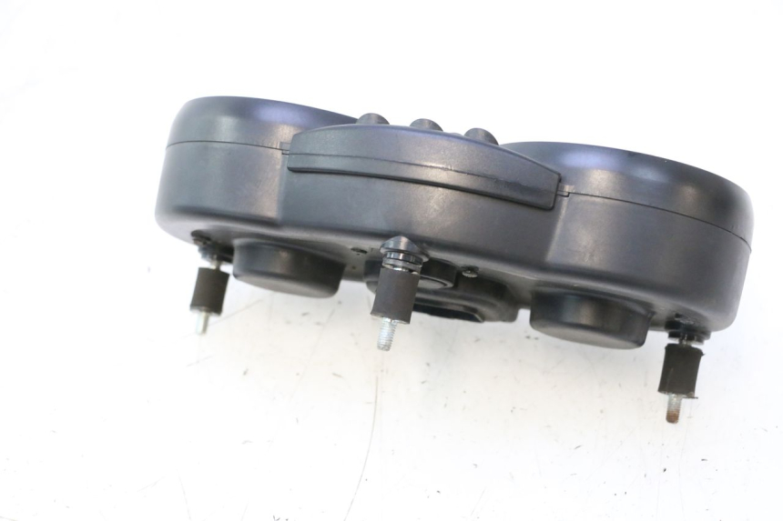 photo de CONTACHILOMETRI GEMMA DUCATI SS IE DS CARENEE 1000 (2002 - 2006) - Stato della superficie e materiale