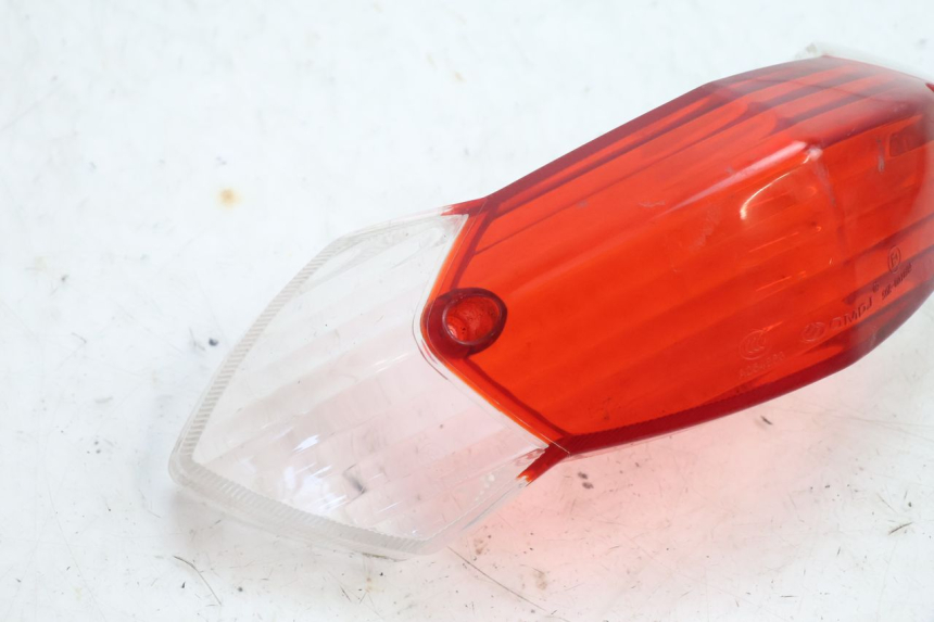 photo de COPERCHIO FANALE POSTERIORE PEUGEOT KISBEE 2T 50 (2010 - 2017) - Dettaglio del componente