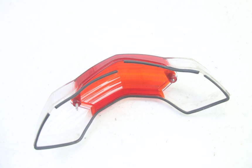 photo de STOP FANALE GEMMA PEUGEOT KISBEE 4T 50 (2010 - 2017) - Primo piano tecnico