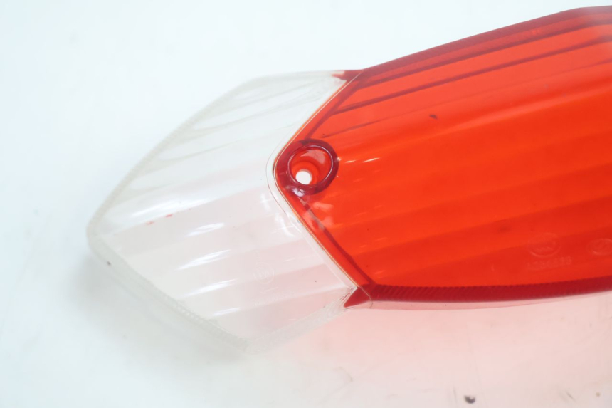photo de STOP FANALE GEMMA PEUGEOT KISBEE 4T 50 (2010 - 2017) - Dettaglio del componente