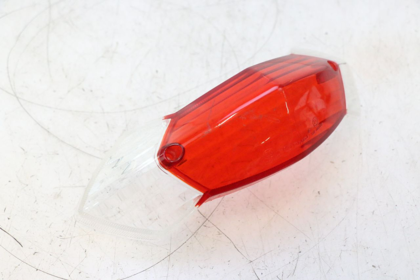 photo de STOP FANALE GEMMA PEUGEOT KISBEE 4T 50 (2018 - 2022) - Zoom sullo stato d'uso