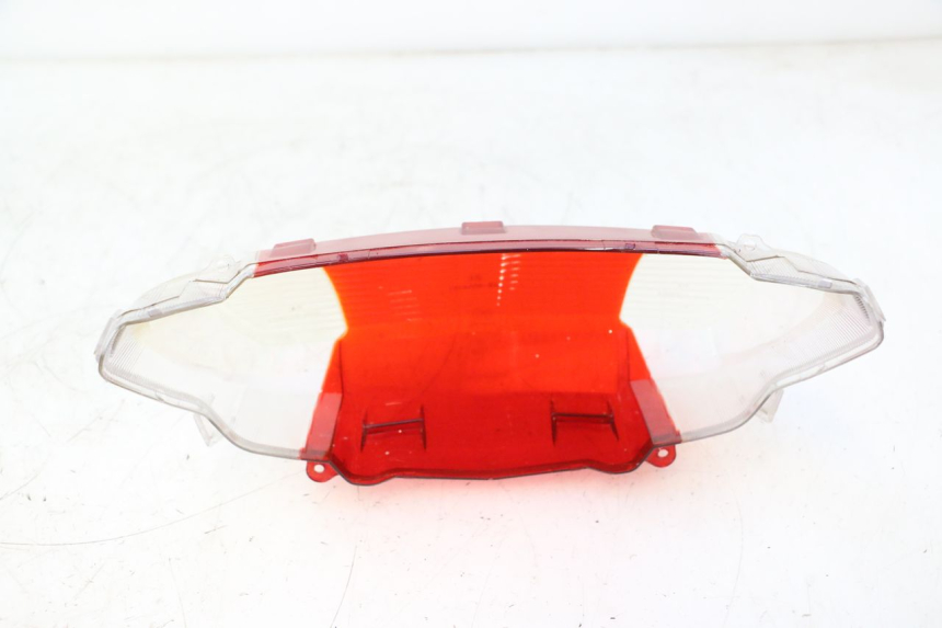 photo de COPERCHIO FANALE POSTERIORE JM MOTORS SANTANA 50 (2014 - 2023) - Stato della superficie e materiale