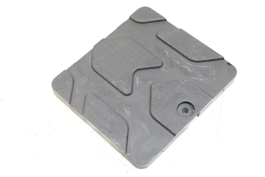 photo de BATTERIA COPERCHIO DAELIM A-FOUR 2T 50 (2005 - 2012) - Zoom sullo stato d'uso