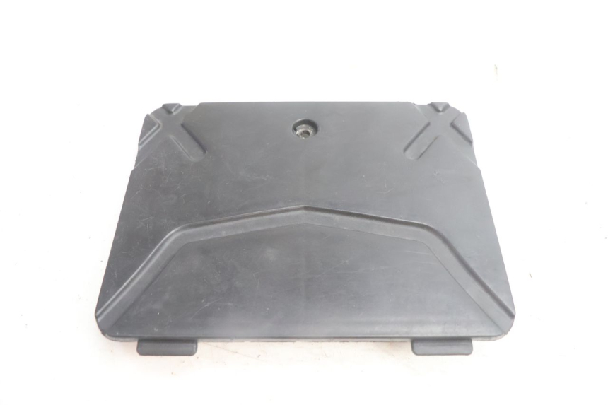 photo de BATTERIA COPERCHIO KYMCO AGILITY FR 2T 50 (2012 - 2017) - Vista principale