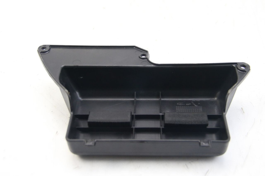 photo de COPERCHIO BATTERIA PIAGGIO BEVERLY 125 (2010 - 2015) - Dettaglio del componente