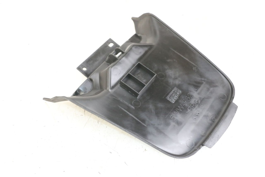 photo de COPERCHIO BATTERIA MBK BOOSTER SPIRIT 50 (2004 - 2017) - Dettaglio del componente