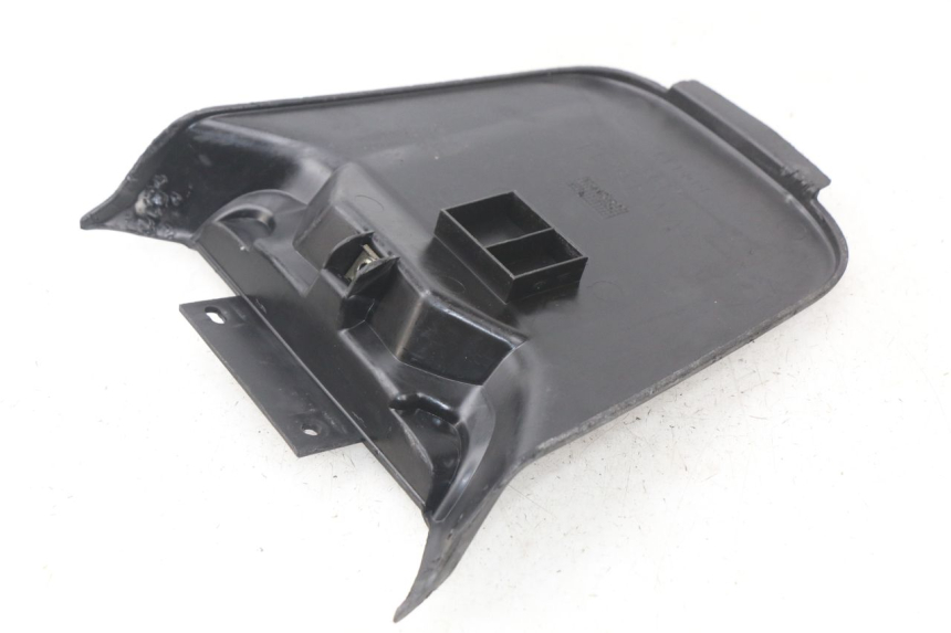 photo de COFANO BATTERIA MBK BOOSTER SPIRIT NAKED 50 (2004 - 2017) - Dettaglio del componente