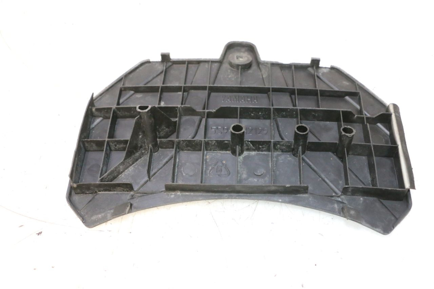 photo de COPERCHIO BATTERIA YAMAHA BW'S BWS 125 (2010 - 2013) - Zoom sullo stato d'uso