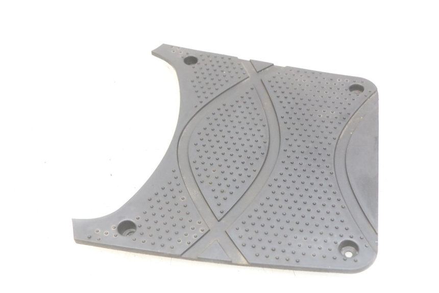 photo de COPERCHIO BATTERIA SYM CROX 4T 50 (2016 - 2023) - Zoom sullo stato d'uso