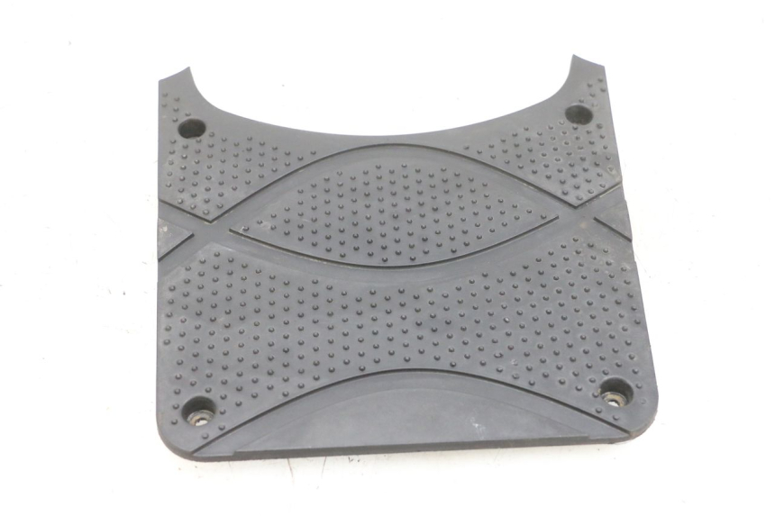 photo de COPERCHIO BATTERIA SYM CROX 4T 50 (2016 - 2023) - Altra angolazione