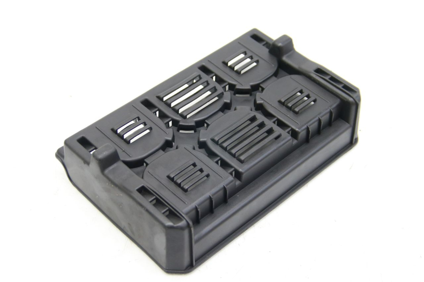 photo de COPERCHIO BATTERIA PEUGEOT E-VIVACITY 1 (2012 - 2018) - Vista principale