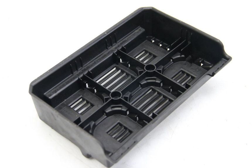 photo de COPERCHIO BATTERIA PEUGEOT E-VIVACITY 1 (2012 - 2018) - Altra angolazione