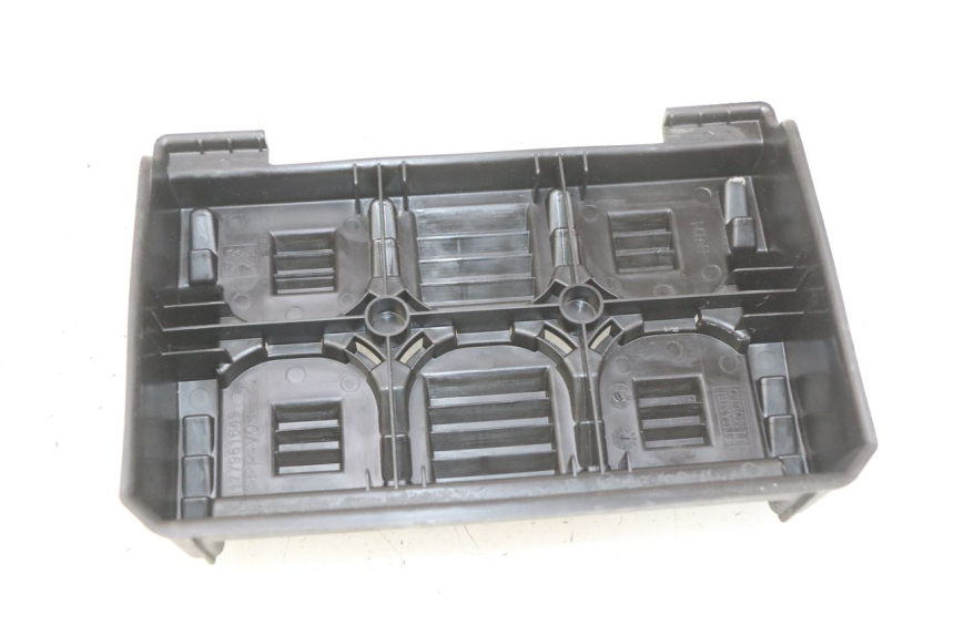 photo de COPERCHIO BATTERIA PEUGEOT E-VIVACITY 1 (2012 - 2018) - Dettaglio del componente