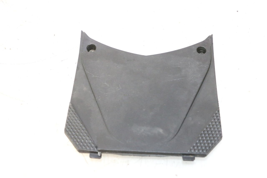 photo de COPERCHIO BATTERIA JM MOTORS EVOLIS 4T 50 (2018 - 2022) - Altra angolazione