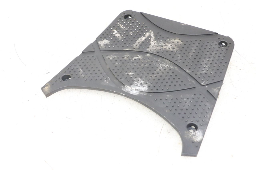 photo de COPERCHIO BATTERIA SYM FIDDLE 2 50 (2008 - 2013) - Zoom sullo stato d'uso