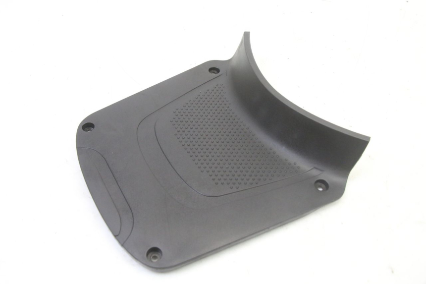 photo de COPERCHIO BATTERIA SYM FIDDLE 3 III 125 (2014 - 2020) - Vista principale