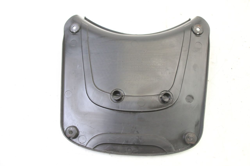 photo de COPERCHIO BATTERIA SYM FIDDLE 3 III 125 (2014 - 2020) - Primo piano tecnico