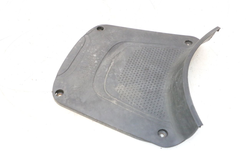 photo de BATTERIA COPERCHIO SYM FIDDLE 3 III 50 (2014 - 2020) - Altra angolazione