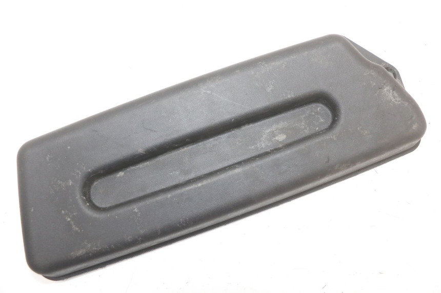 photo de BATTERIA COPERCHIO PIAGGIO FLY 4T 50 (2004 - 2010) - Vista principale