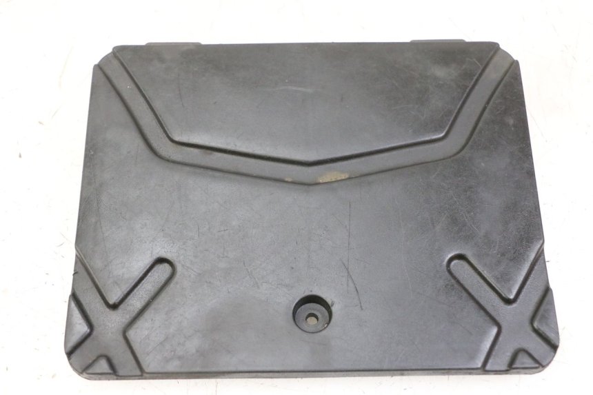 photo de COFANO BATTERIA KYMCO AGILITY 4T 50 (2018 - 2022) - Vista principale