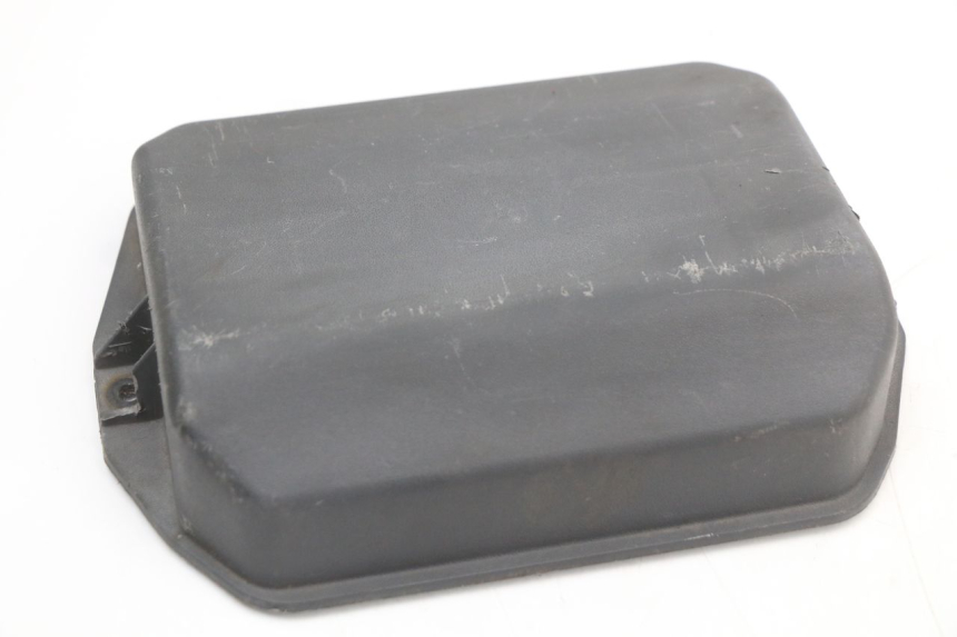 photo de BATTERIA COPERCHIO PIAGGIO LIBERTY 4T 50 (2018 - 2021) - Vista principale