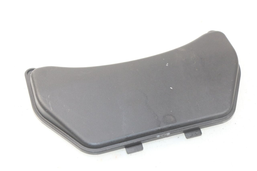 photo de COPERCHIO BATTERIA PIAGGIO LIBERTY IGET 4T 50 (2015 - 2020) - Vista principale