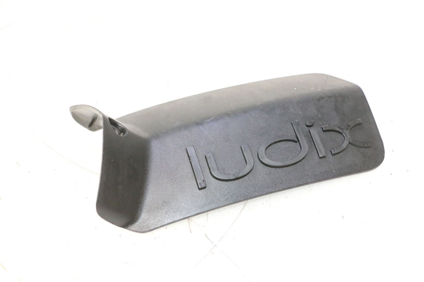 photo de COPERCHIO BATTERIA PEUGEOT LUDIX 50 (2008 - 2017) - Vista principale