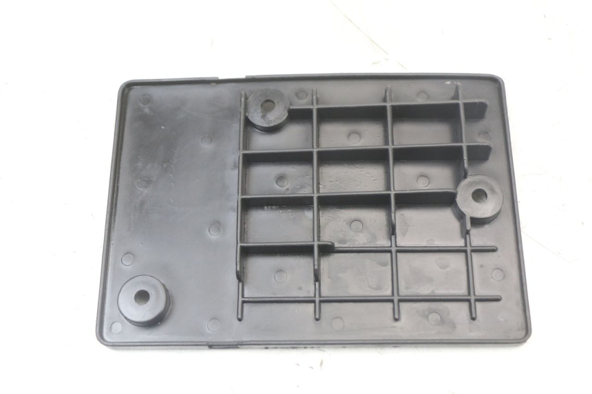 photo de BATTERIA COPERCHIO MASH LEGEND'R 4T 50 (2021 - 2025) - Zoom sullo stato d'uso